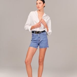 Abercrombie & Fitch High Rise Dad Short Light Wash Size 2/26